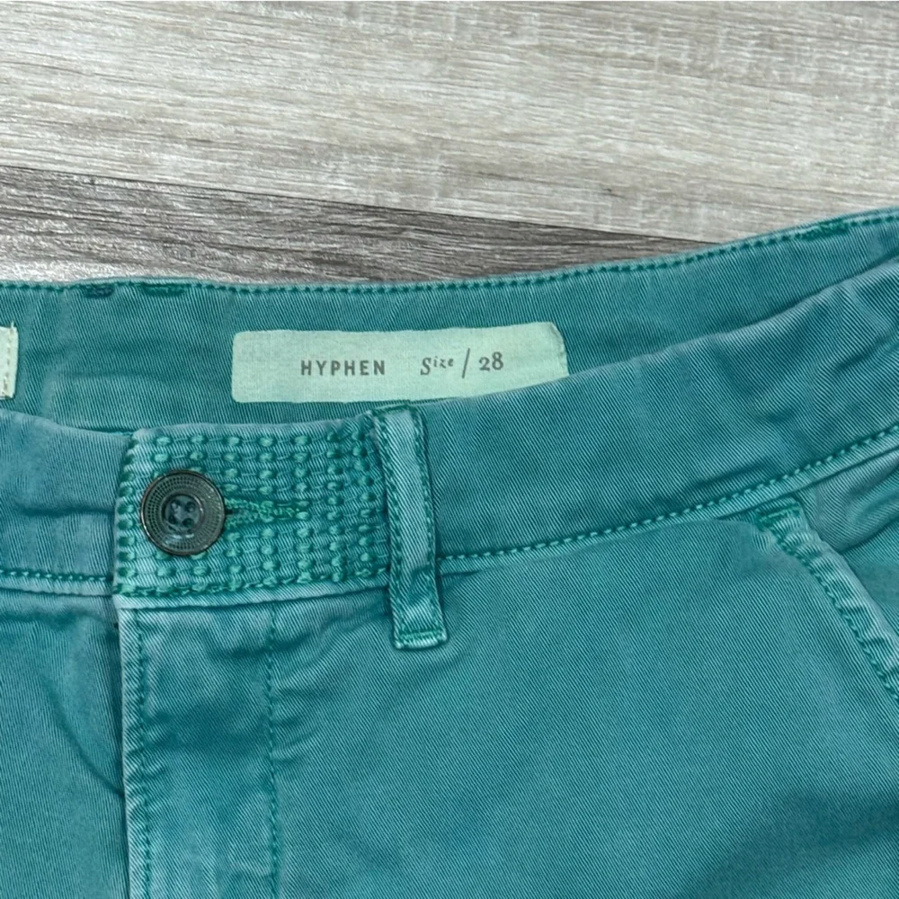 Pilcro and the Letterpress Hyphen Shorts (Size 28) - Picture 3 of 10